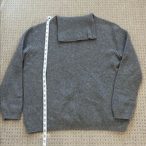 Quince cashmere Gray Ribbed turtleneck Sweater